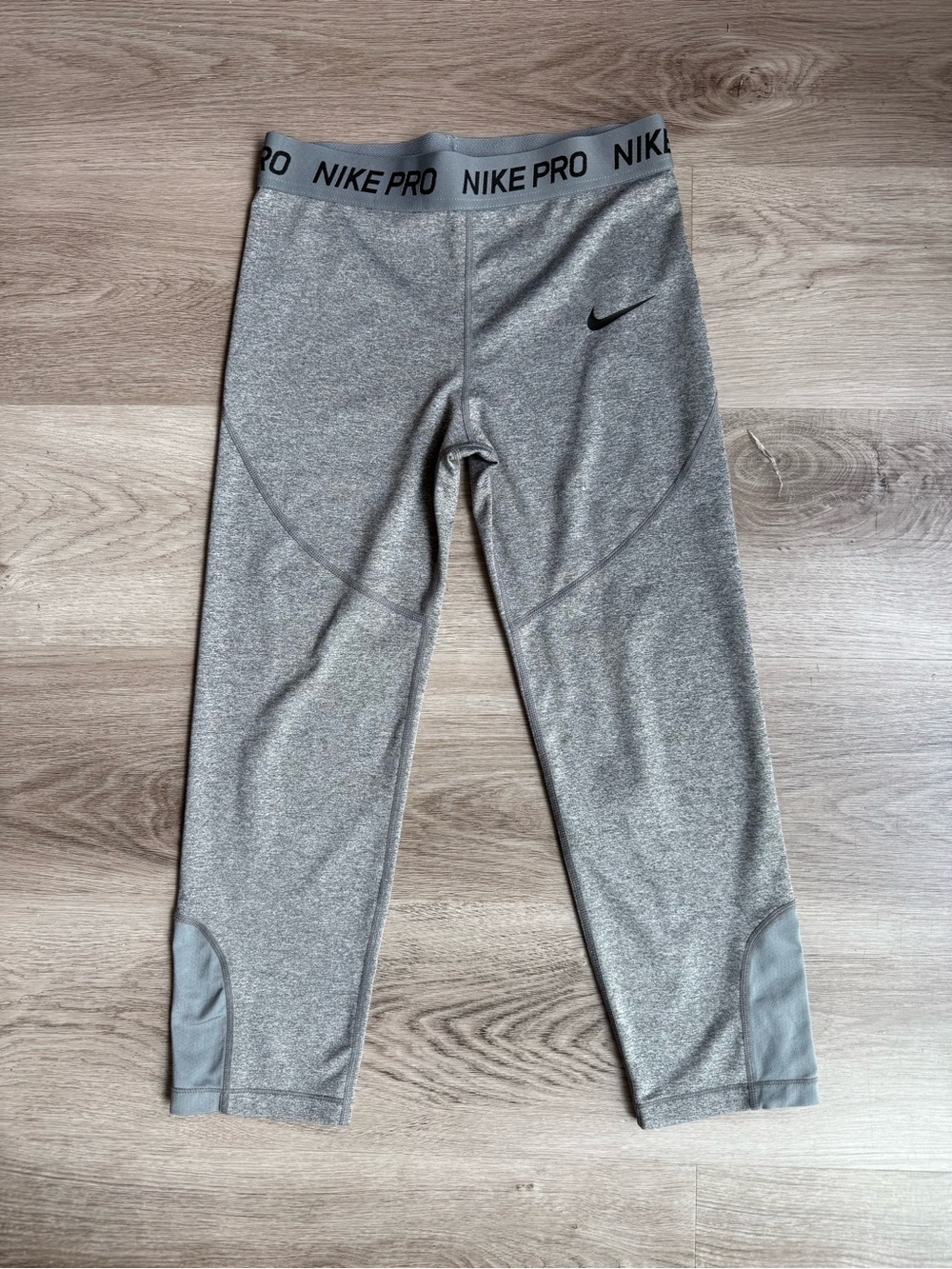 Nike Pro Dri-FIT Gray Cropped Leggings XL